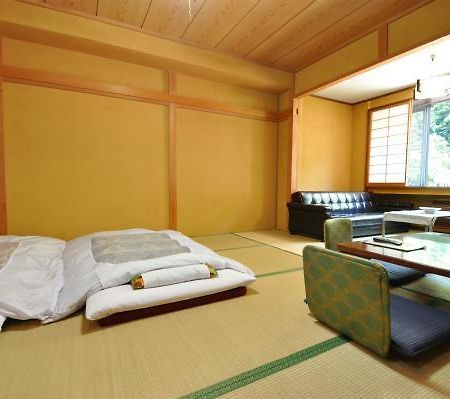 Yumoto Rakuzenso Numata (Gunma) Exterior photo